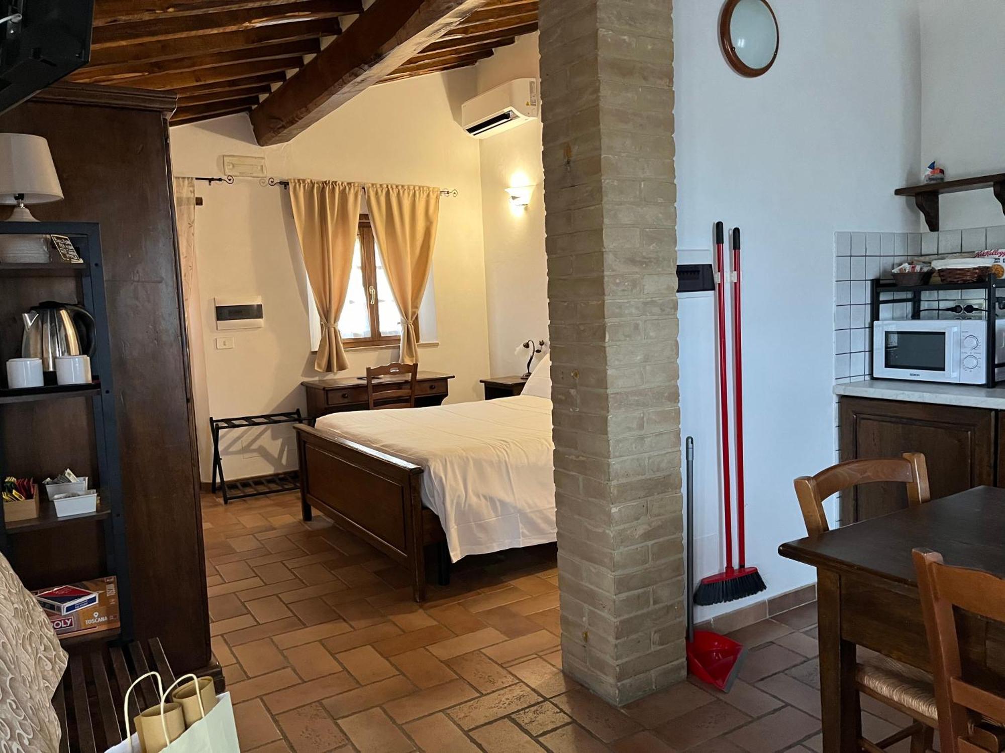 Agriturismo Le Querciole In Val D'Orcia Bagno Vignoni Chambre photo