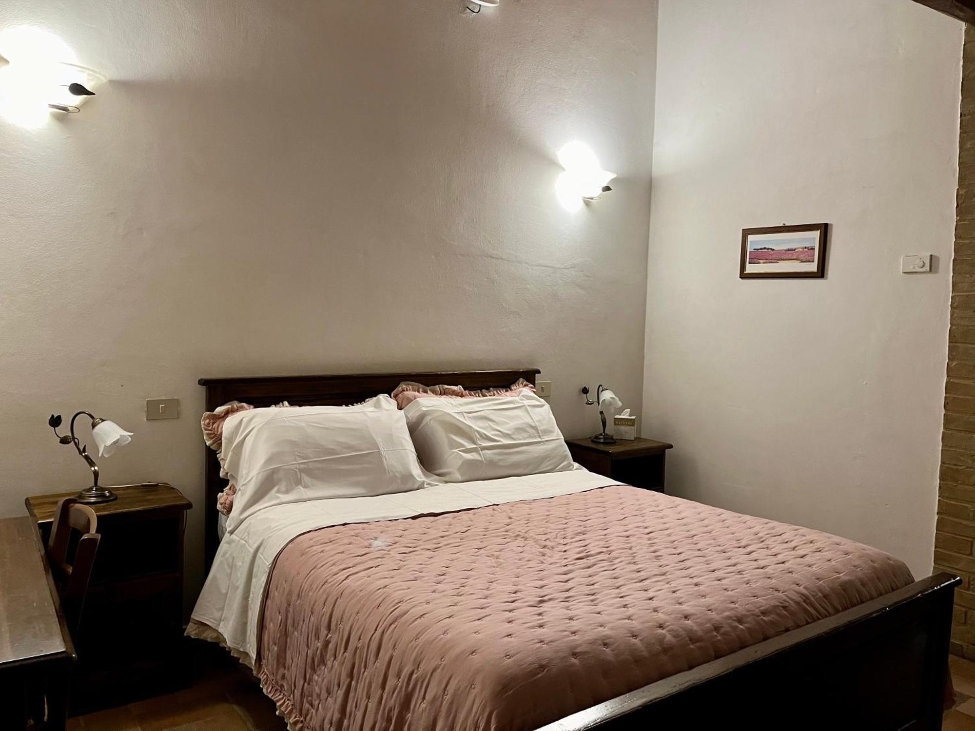 Agriturismo Le Querciole In Val D'Orcia Bagno Vignoni Chambre photo